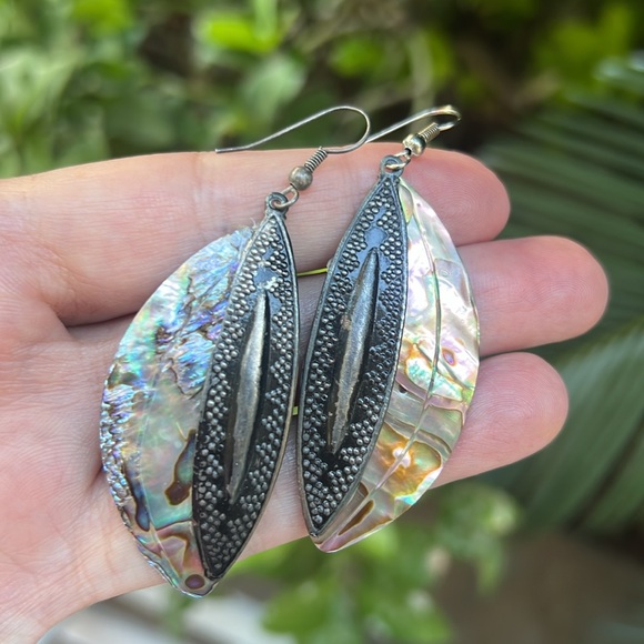 Vintage Abalone Shell Teardrop Earrings - Picture 14 of 16